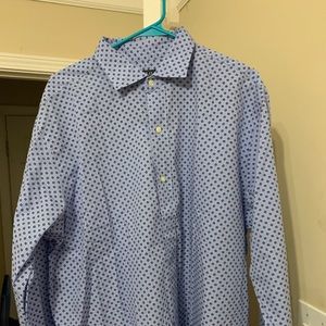 Men’s long sleeves button down shirt